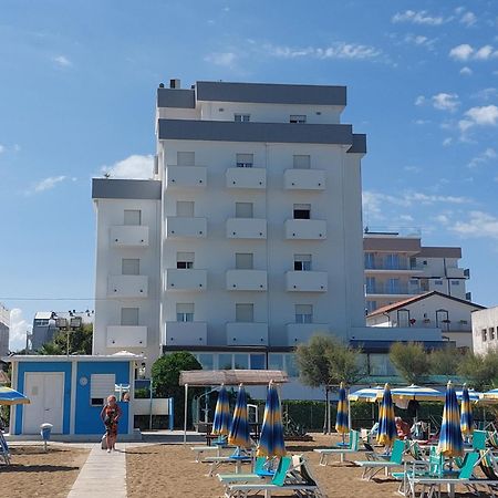 Hotel Driade Sul Mare Rimini Exteriör bild